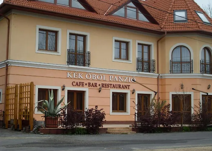 Panzió Kek Oeboel Panzio Balatonfůzfő